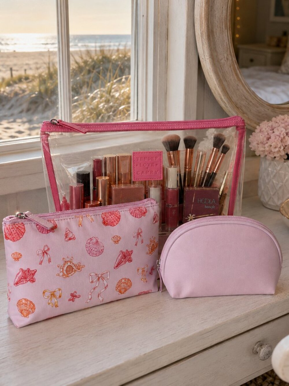 NWT - Tender Love + Carry 3 Piece Pink Seashell Cosmetic Set